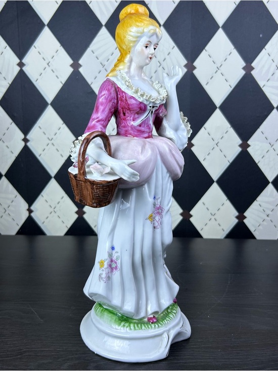 Large Victorian Lady 14” Porcelain Figurine Rococo Style 14 Inch Statue Vintage - Picture 10 of 17